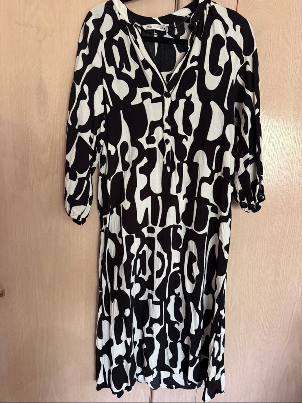 Black & White Patterned Women's Dress